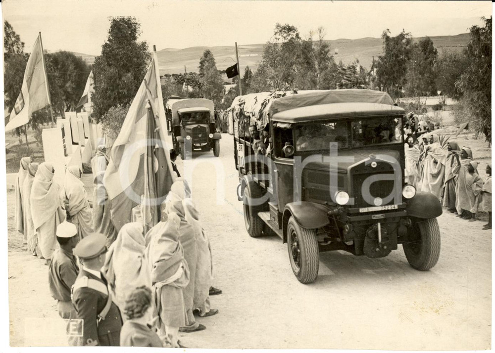 Fotografia d epoca originale 1938 LIBIA Autocolonna dei coloni marcia verso SIRTICA Fotografia 1