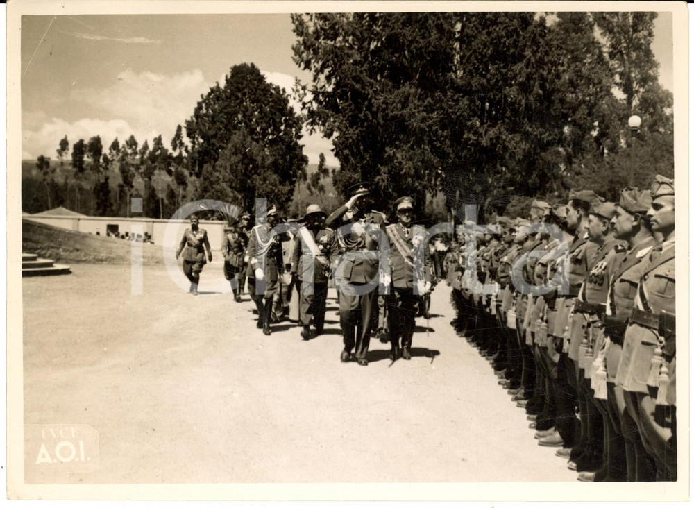 Fotografia d epoca originale 1938 ADDIS ABEBA ETIOPIA AOI VicerÃ¨ Aimone di SAVOIA sfila davanti all esercito 1