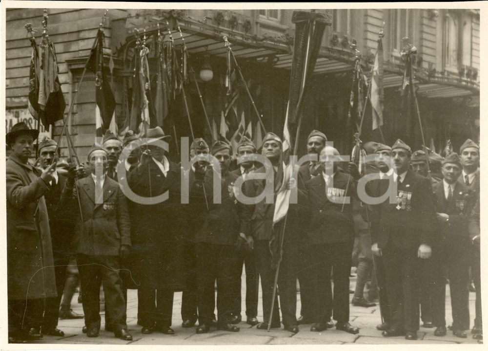 Fotografia d epoca originale 1933 MILANO Associazione Nazionale del Fante Adunata Societa  DANTE ALIGHIERI 1
