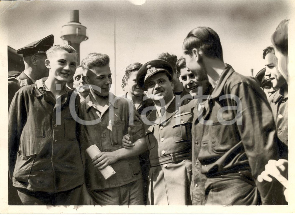 Fotografia d epoca originale 1942 BERLINO WW2 La banda dell Aeronautica Militare Italiana FOTO 1