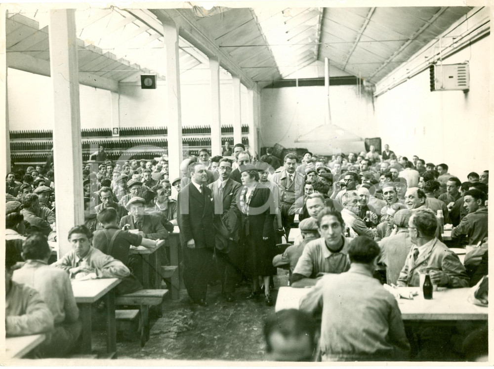 Fotografia d epoca originale 1935 MILANO Missione Brasiliana refettori Off. CAPRONI Fotografia 1