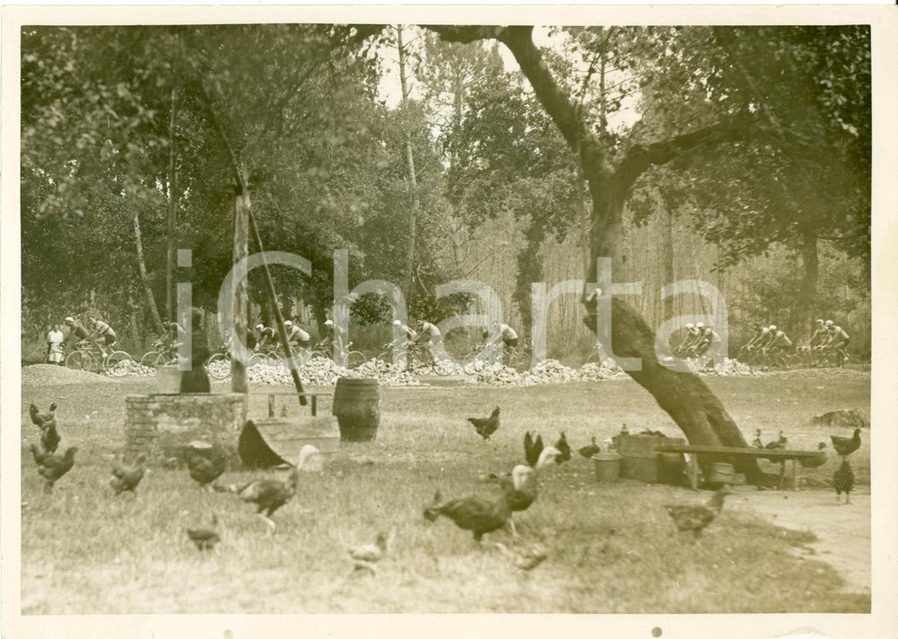 Fotografia d epoca originale 1937 BORDEAUX F Tour de FRANCE Roger LAPEBIE stacca SylvÃ¨re MAES Foto 1