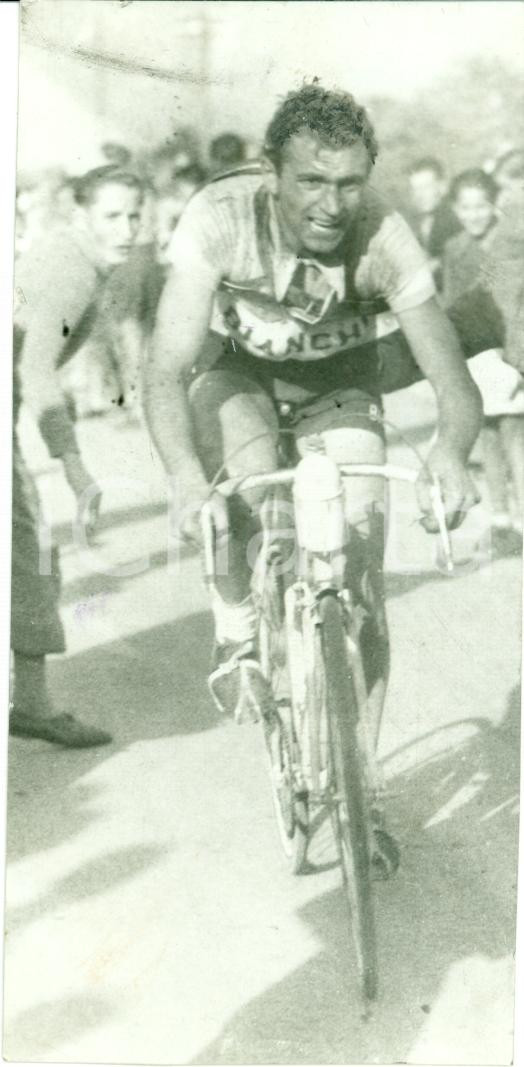 Fotografia d epoca originale 1942 CICLISMO Fiorenzo MAGNI vince GIRO DEL PIEMONTE Fotografia 1