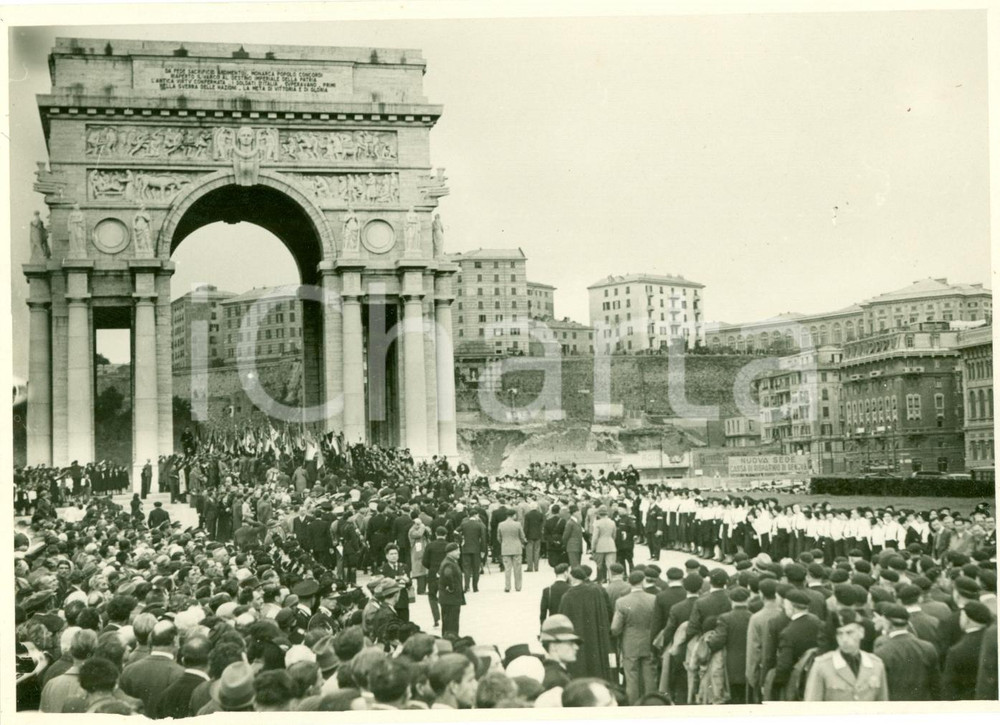 Fotografia d epoca originale 1935 GENOVA Grande adunata 2000 combattenti francesi Fotografia 1