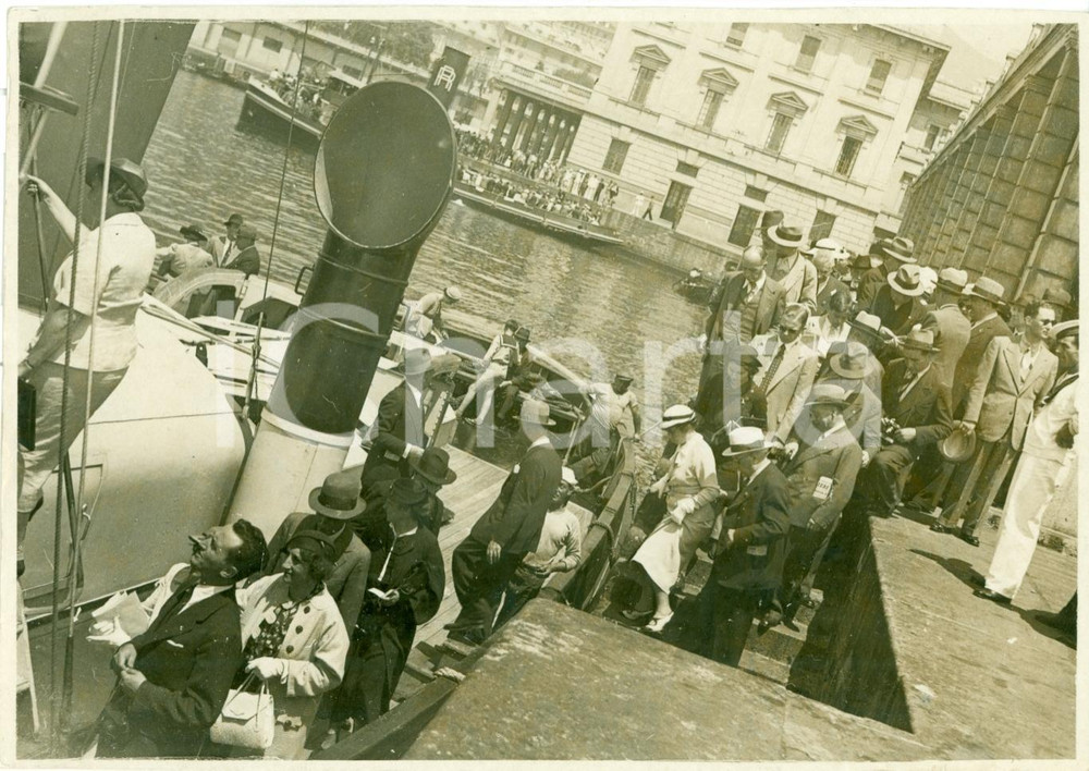 Fotografia d epoca originale 1936 GENOVA Industriali di MilanoTorino visitano lavori per nuovo PORTO Foto 1