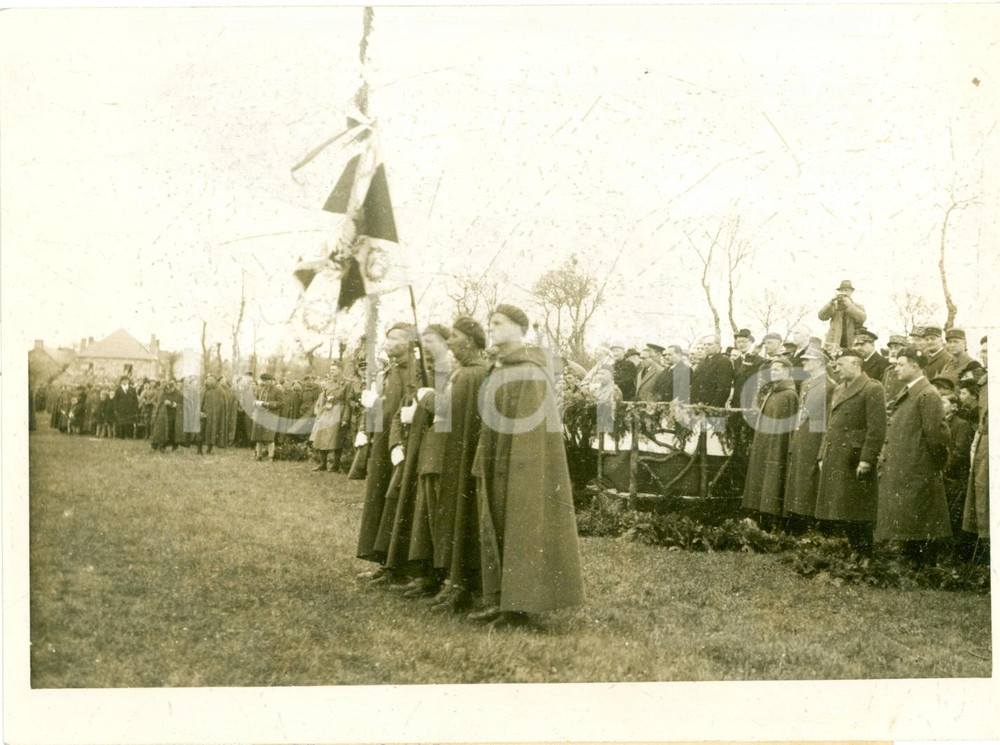 Fotografia d epoca originale 1940 PARIS WW2 Consegna vessillo IÂ° Brigata CHASSEURS POLONAIS Fotografia 1