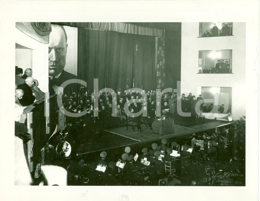 Fotografia d epoca originale 1934 GENOVA Gerarchi PNF LIGURIA durante cerimonia a teatro Foto Mario AGOSTO 1