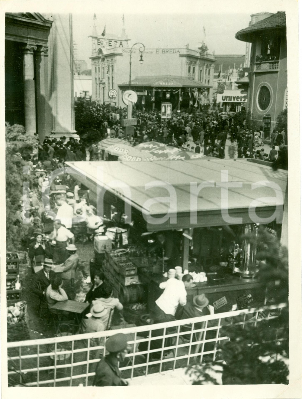 Fotografia d epoca originale 1937 MILANO Bar all aperto CAMPARI alla Fiera Campionaria FOTOGRAFIA 1