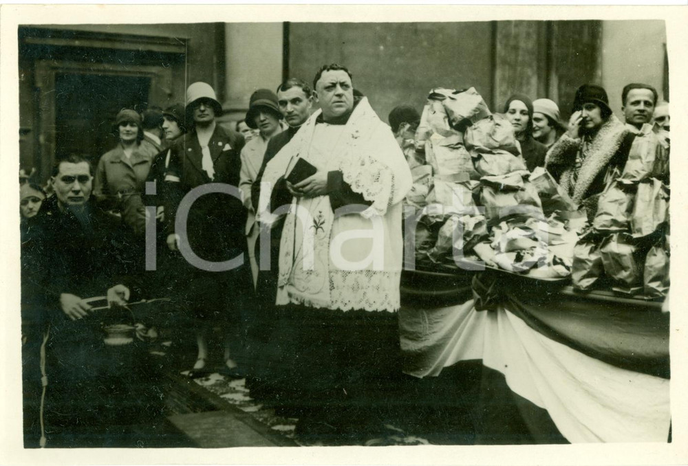 Fotografia d epoca originale 1930 MILANO Benedizione pane a Chiesa SANT ANGELO Fotografia 1