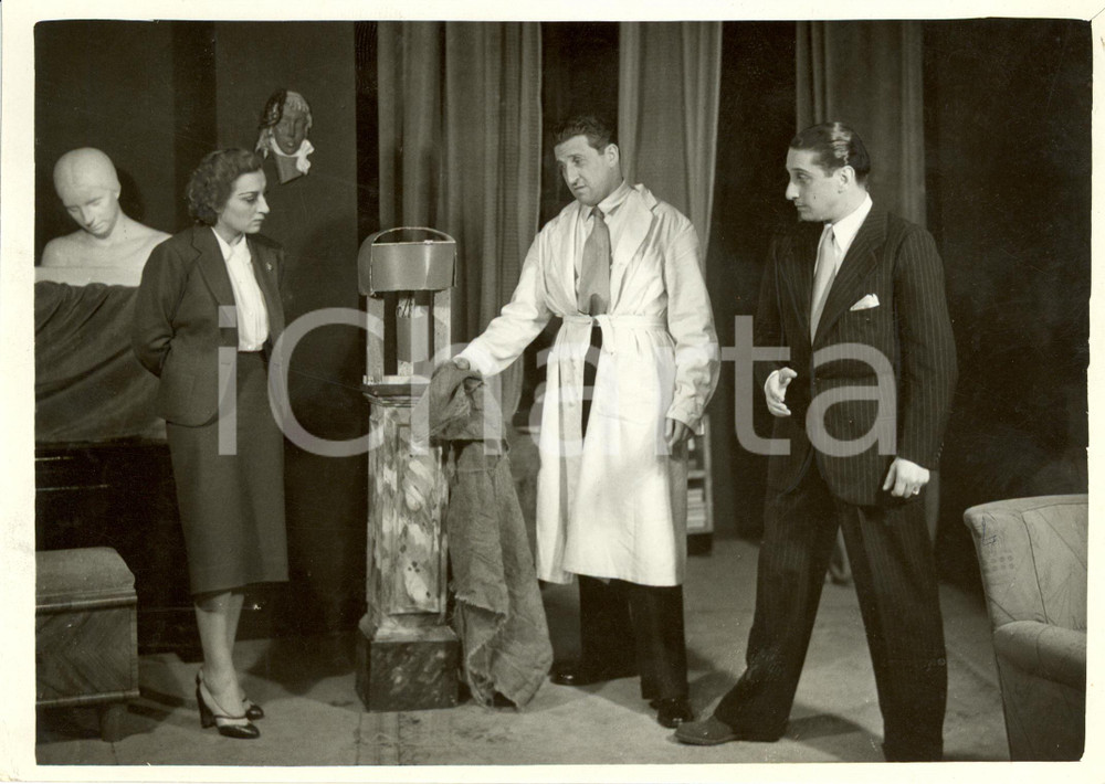Fotografia d epoca originale 1938 MILANO TEATRO ODEON Ti voglio tanto bene Compagnia TEATRO MODERNO Scena 1