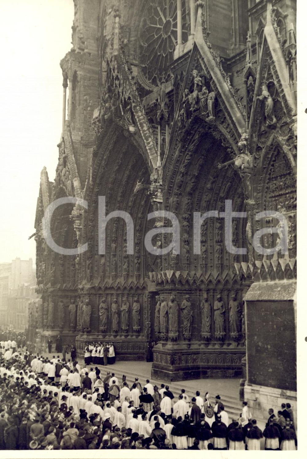 Fotografia d epoca originale 1937 REIMS France Consacrazione della cattedrale dopo 20 anni di restauri 1