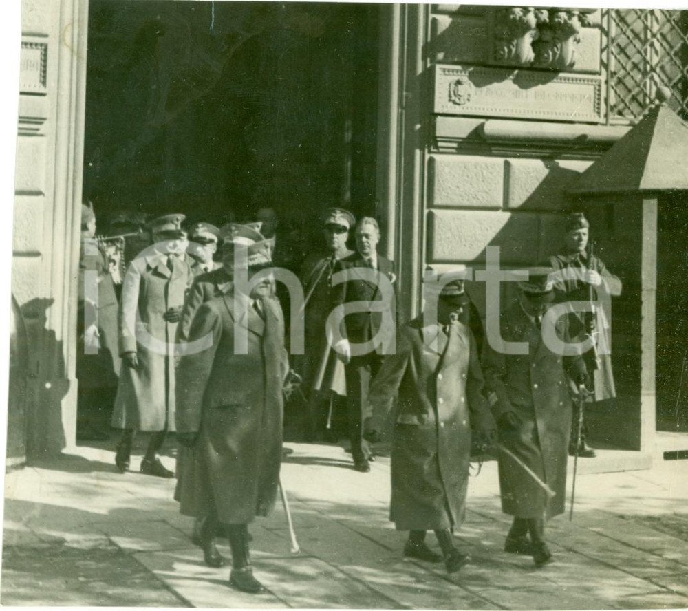 Fotografia d epoca originale 1935 FIRENZE Vittorio Emanuele III visita sede 19Â° Reggimento ARTIGLIERIA Foto 1