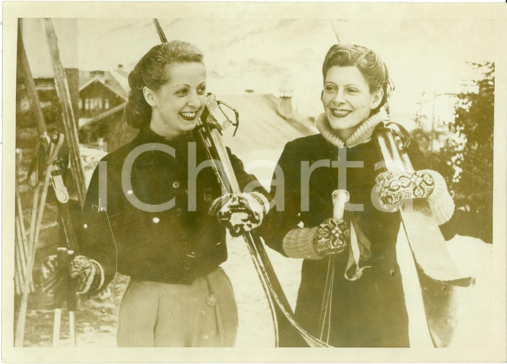 Fotografia d epoca originale 1939 MEGEVE F Attrici Danielle DARRIEUX Madeleine CHEIREL su pista da sci FOTO 1