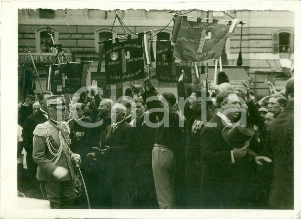 Fotografia d epoca originale 1935 ca ROMA Vittorio Emanuele III rassegna Fasci Rione SALARIO Fotografia 1