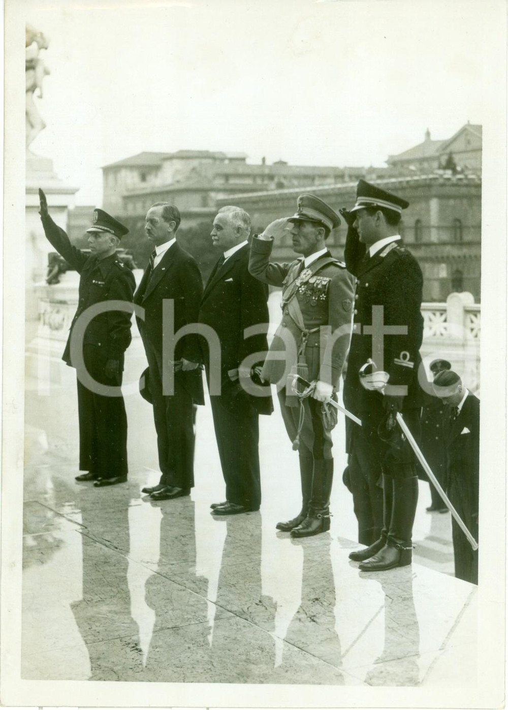 Fotografia d epoca originale 1939 ROMA Ministro commercio ungherese KANDER al Milite Ignoto Fotografia 1