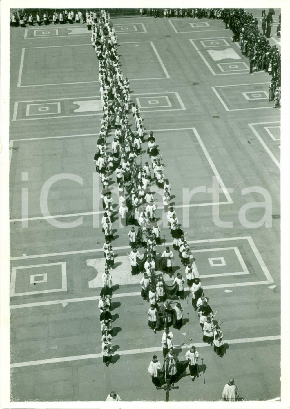 Fotografia d epoca originale 1939 MILANO Imponente processione CORPUS DOMINI in Piazza del DUOMO Fotografia 1