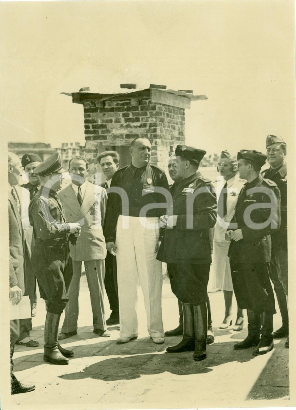 Fotografia d epoca originale 1939 MILANO Federale Rino PARENTI visita Manifattura Tabacchi Fotografia 1