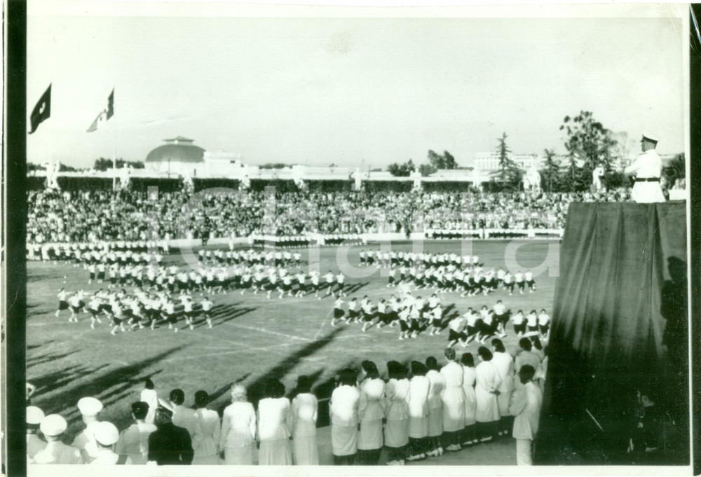 Fotografia d epoca originale 1939 ROMA Benito MUSSOLINI assiste a saggio ginnicocorale STADIO DEI MARMI 1
