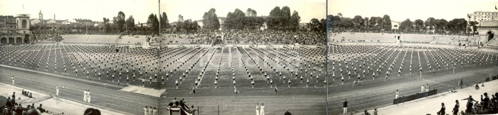 Fotografia d epoca originale 1936 MILANO Saggio ginnico Opera BALILLA all Arena Civica Fotografia TRIPLA 1