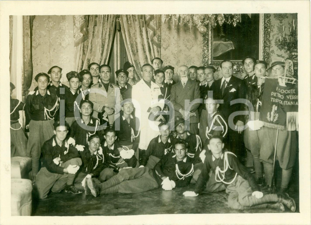 Fotografia d epoca originale 1931 ROMA Emilio DE BONO con Avanguardisti Coorte PIETRO VERRI di TRIPOLI Foto 1