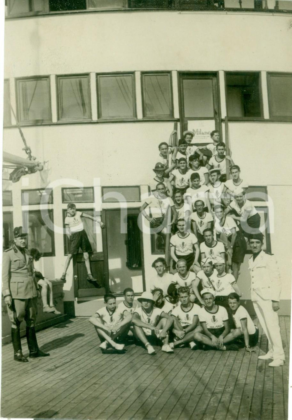Fotografia d epoca originale 1931 CROCIERA MEDITERRANEA Console Aristide CHIAPPA con Avanguardisti di MILANO 1