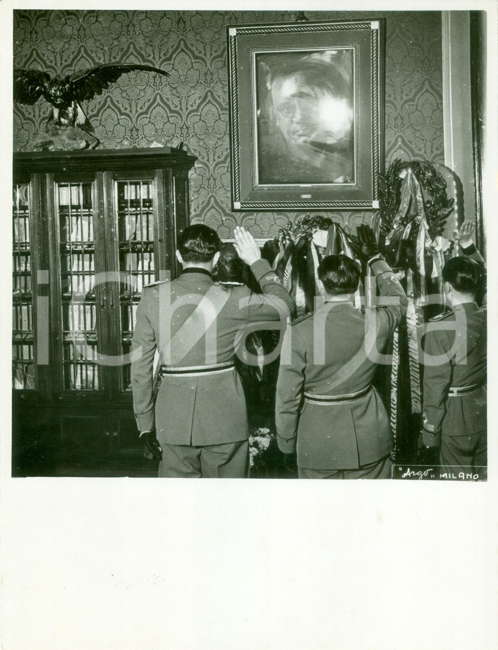 Fotografia d epoca originale 1936 MILANO Anniversario Milizia Universitaria in memoria di Arnaldo MUSSOLINI 1