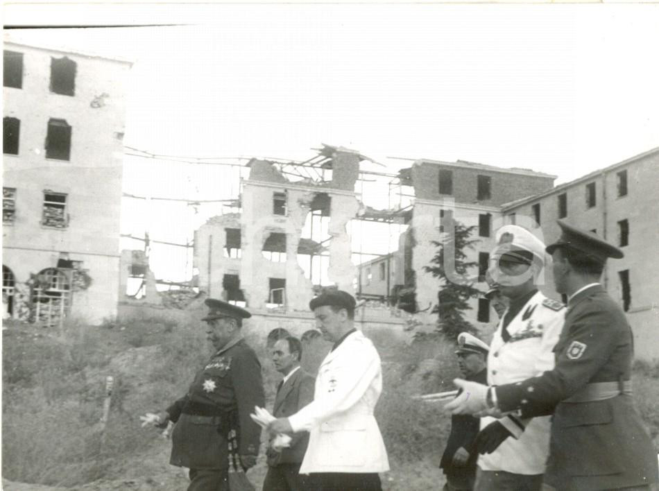 Fotografia d epoca originale 1939 MADRID Galeazzo CIANO AndrÃ©s SALIQUET visitano FundaciÃ³n DEL AMO distrutta 1