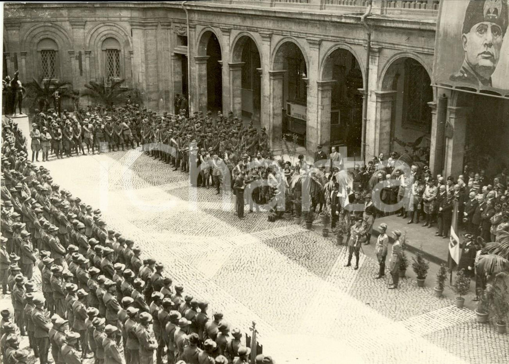 Fotografia d epoca originale 1933 ROMA LA SAPIENZA Alfredo ROCCO al giuramento della Milizia Universitaria 1