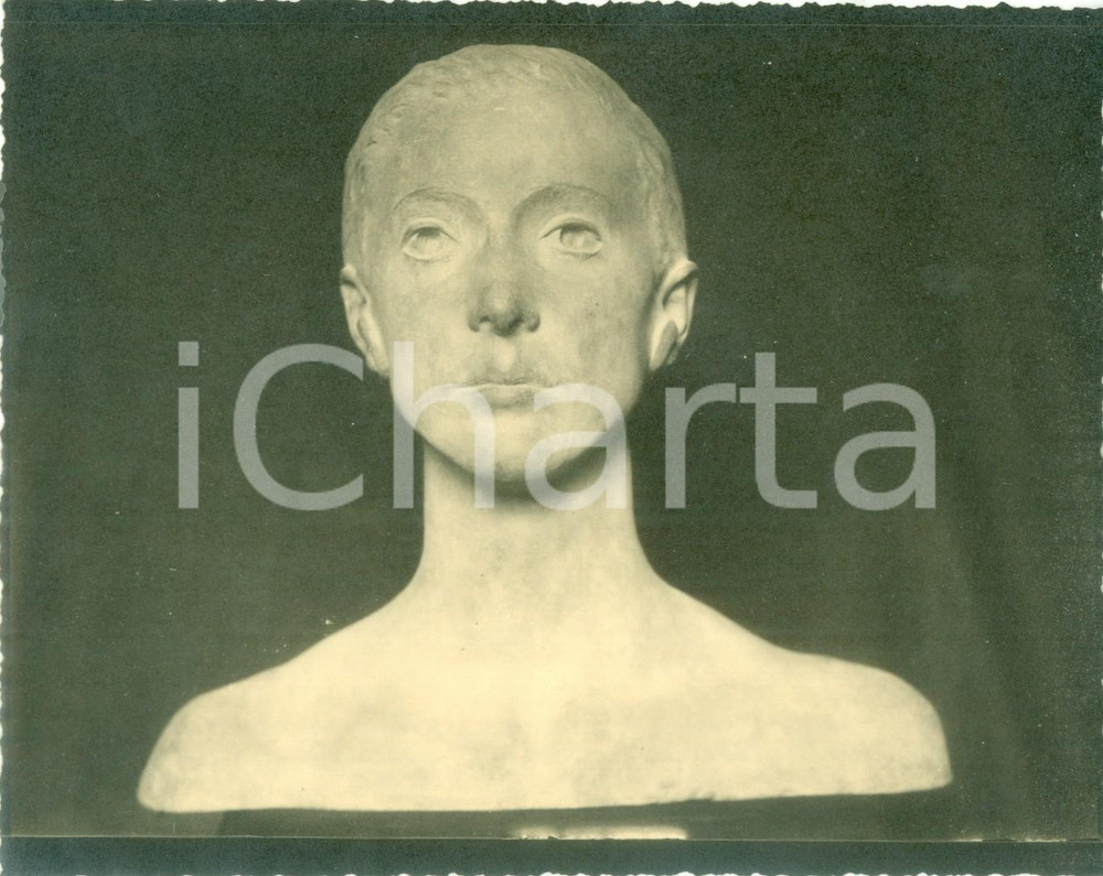 Fotografia d epoca originale 1933 FIRENZE Vindizio NODARI PESENTI Ragazza mantovana Foto coeva del busto 1