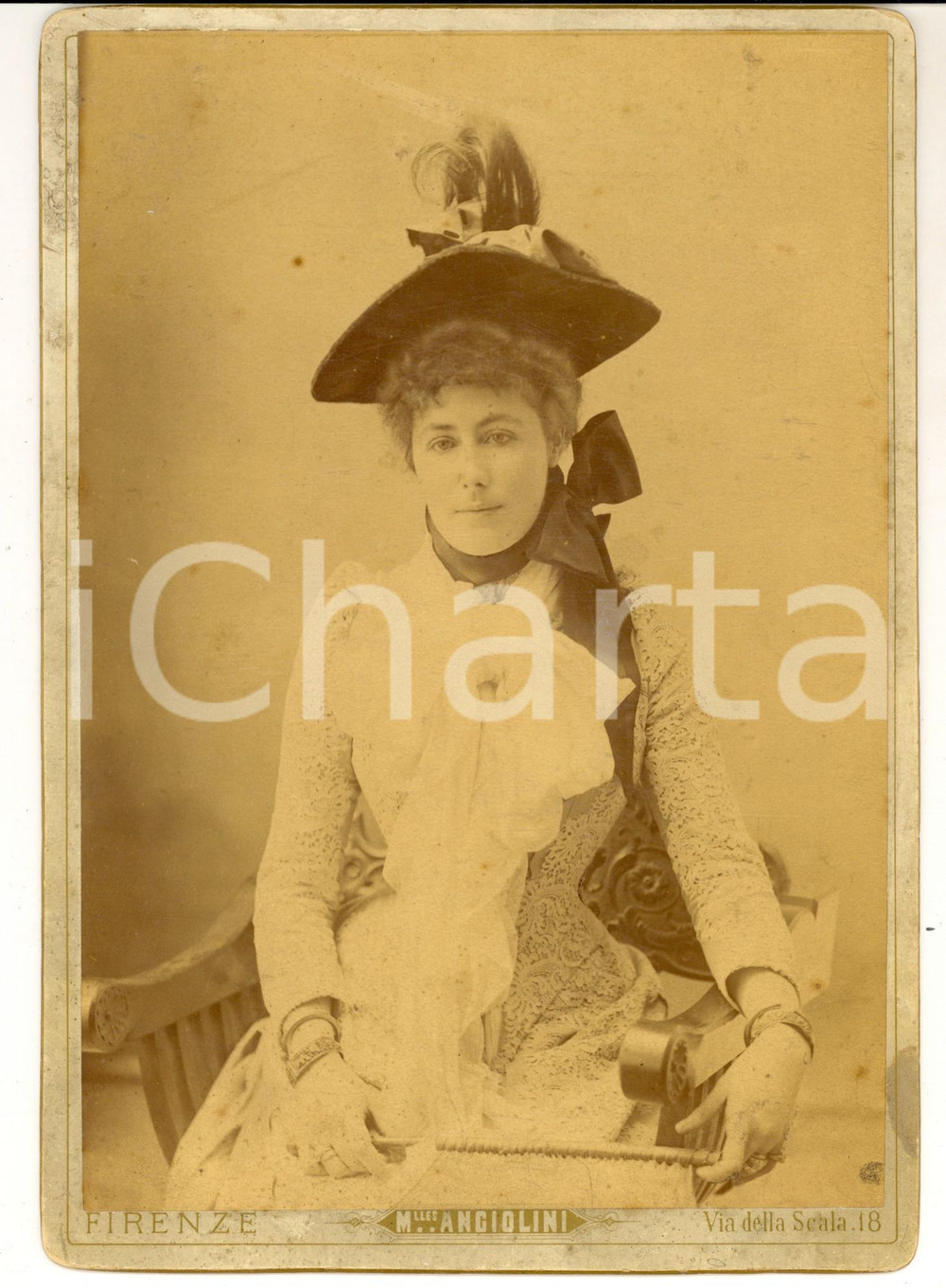 Fotografia d epoca originale 1900 ca FIRENZE Ritratto di attrice con soprabito in pizzo Foto ANGIOLINI 1