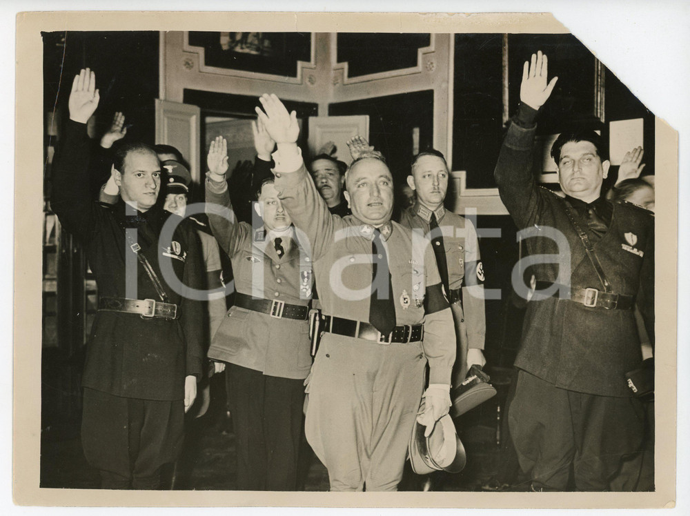 Fotografia d epoca originale 1937 MILANO Gerarchi fascisti e nazisti: saluto al DUCE Fotografia DANNEGGIATA 1