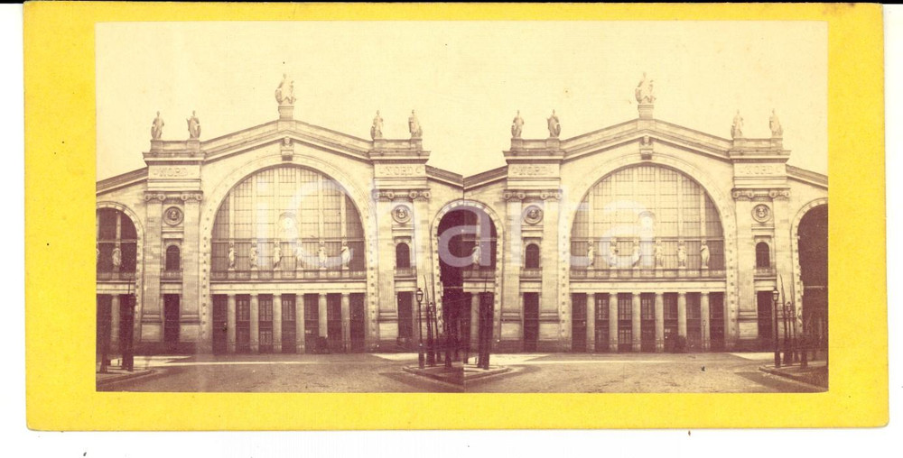 Fotografia d epoca originale 1890 ca PARIS FRANCE Facciata della GARE DU NORD Foto stereoscopica 1