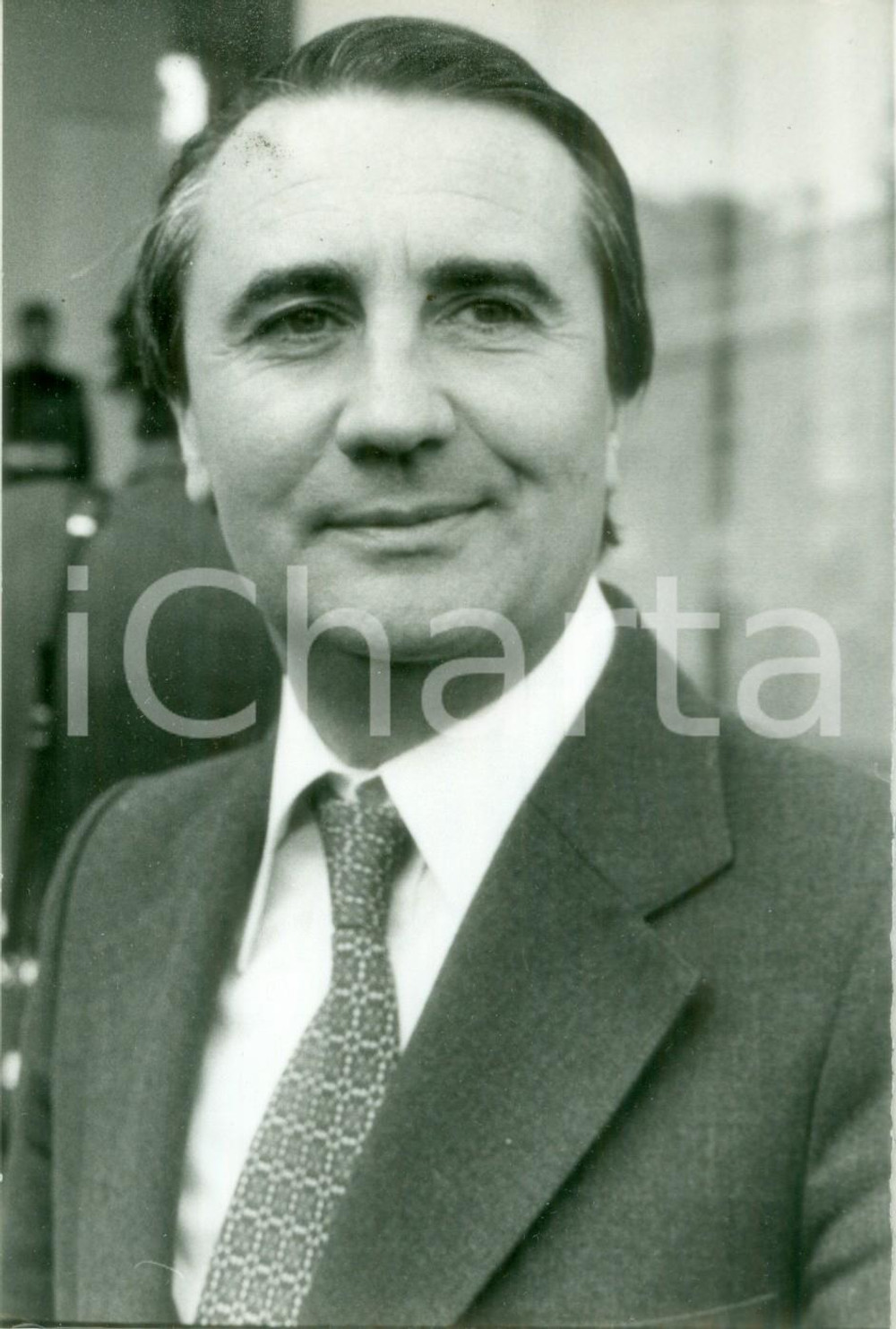Fotografia d epoca originale 1988 PARIS JeanPierre SOISSON Ministro del nuovo Governo ROCARD Fotografia 1