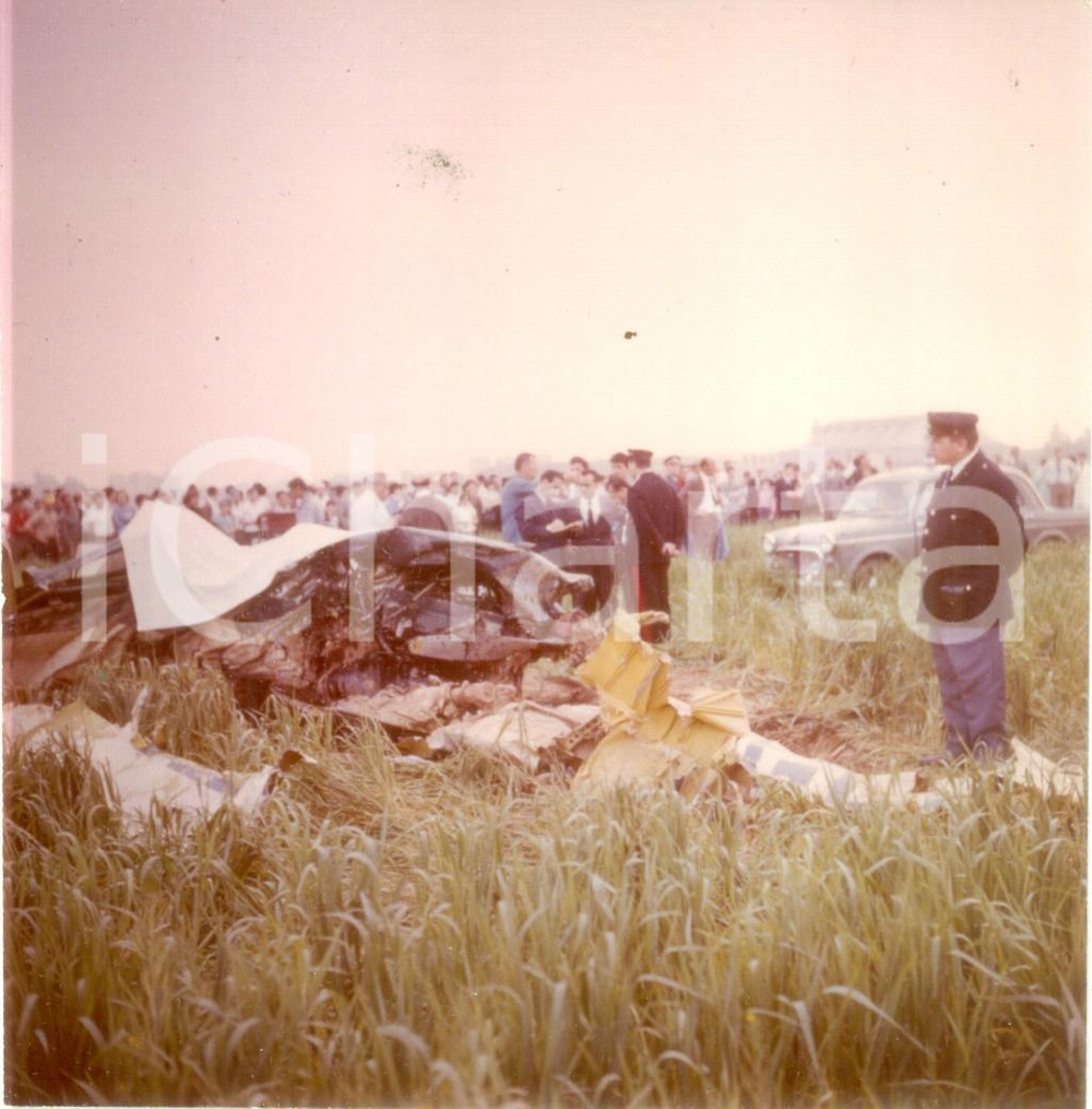 Fotografia d epoca originale 1966 BRESSO Aereo ISGLL di Rinaldo MALASPINA distrutto nell incidente Foto 3 1