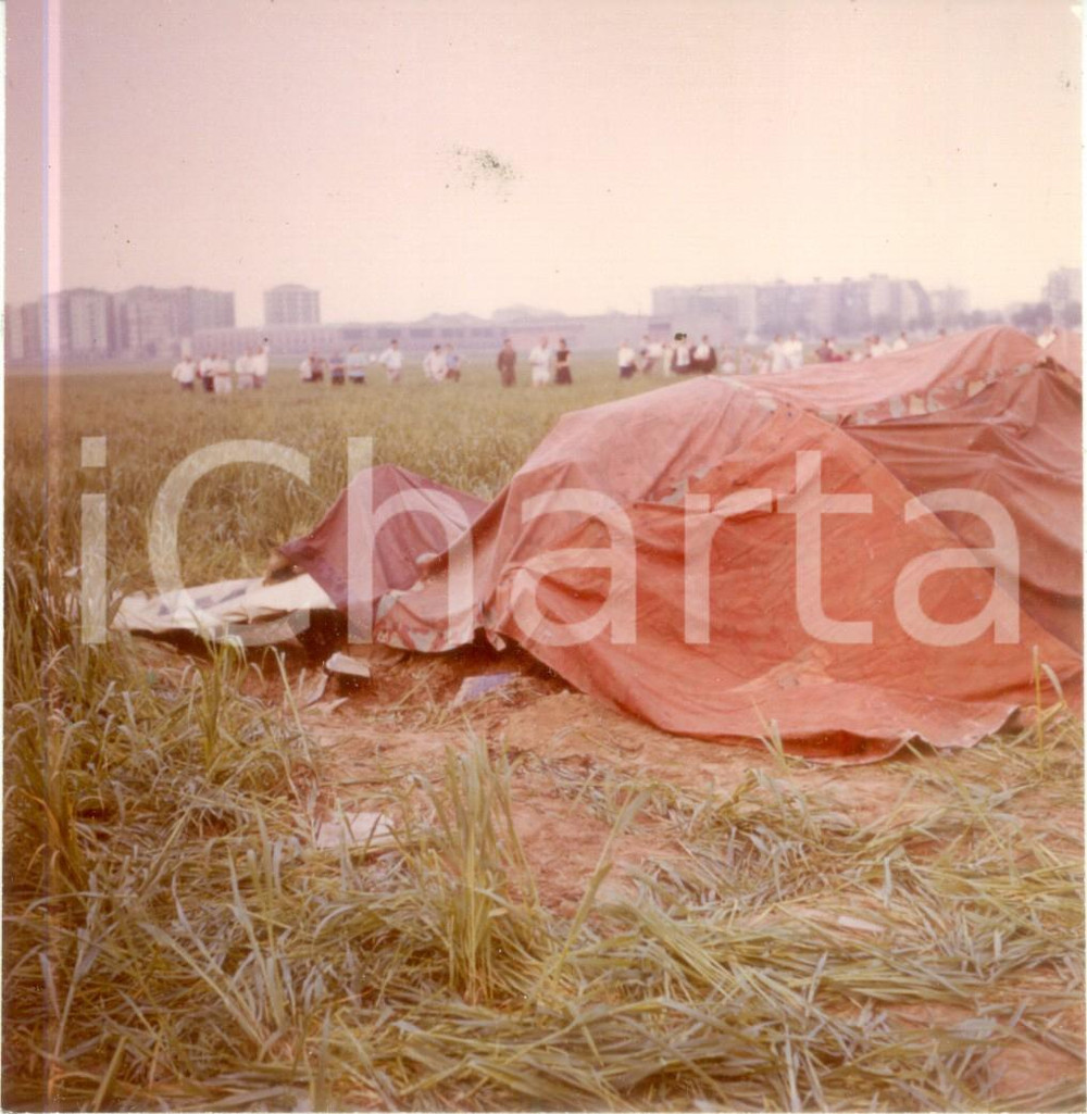 Fotografia d epoca originale 1966 BRESSO MI Resti aereo ISGLL Rinaldo MALASPINA distrutto nell incidente 1