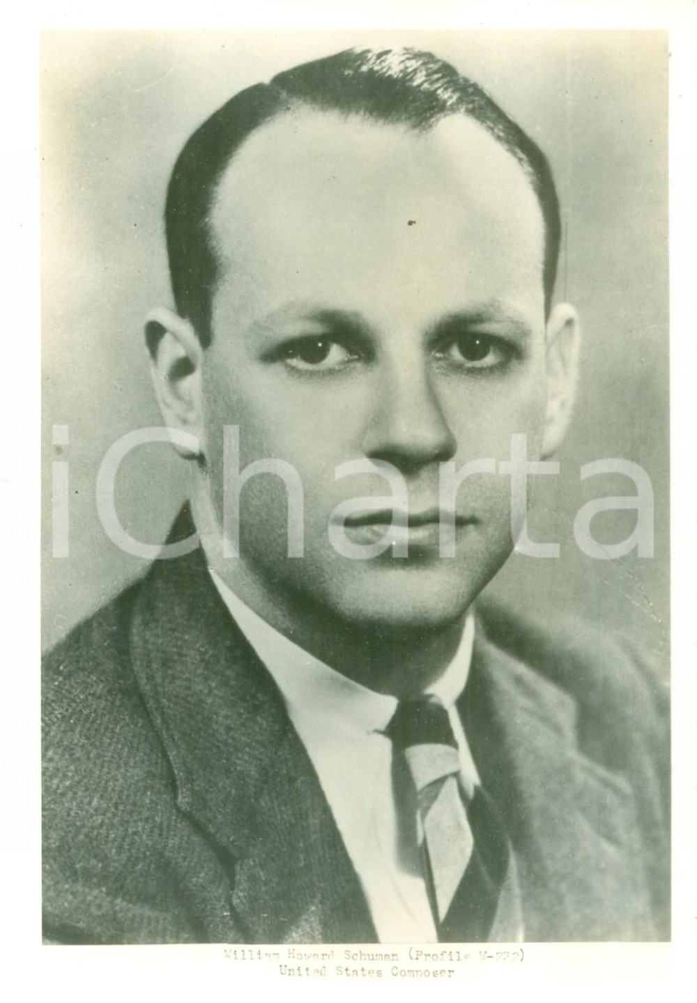 Fotografia d epoca originale 1945 ca USA Il compositore William Howard SCHUMAN Fotografia 1