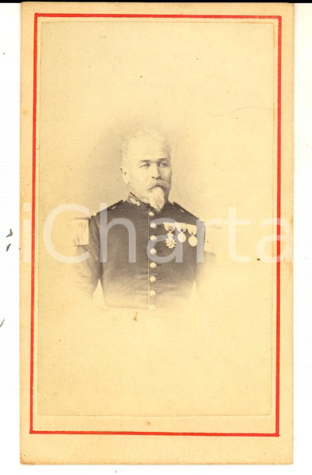 Fotografia d epoca originale 1880 ORAN ALGERIE Haut officier avec ses dÃ©corations Photo CAYROL CDV 1