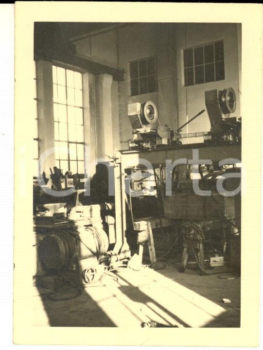 Fotografia d epoca originale 1957 MONACO DI BAVIERA Sala montaggi della ditta LINDE Fotografia 6x9 cm 1