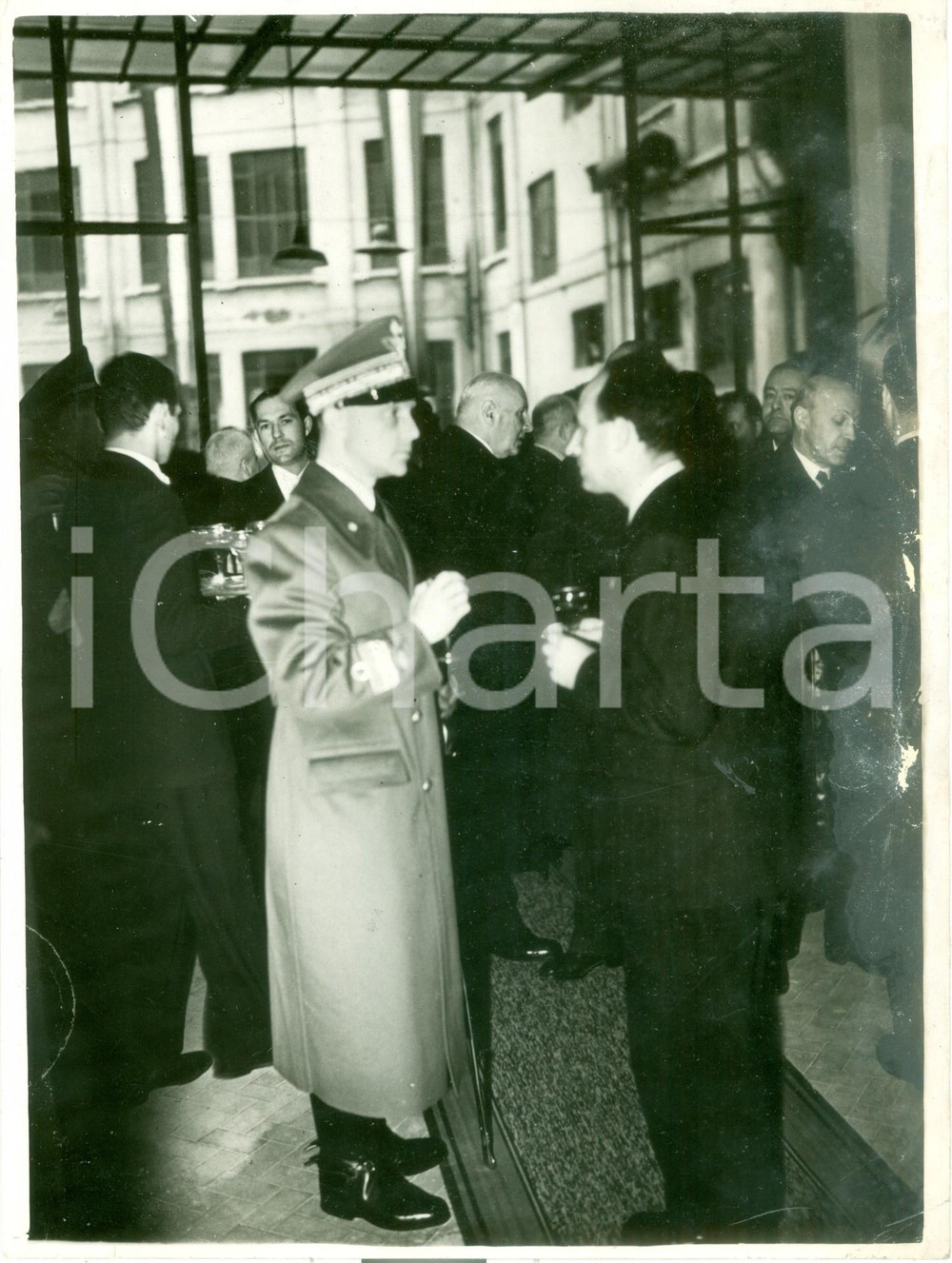 Fotografia d epoca originale 1938 SESTO SAN GIOVANNI Enrico FERMI visita Stabilimenti MARELLI DANNEGGIATA 1