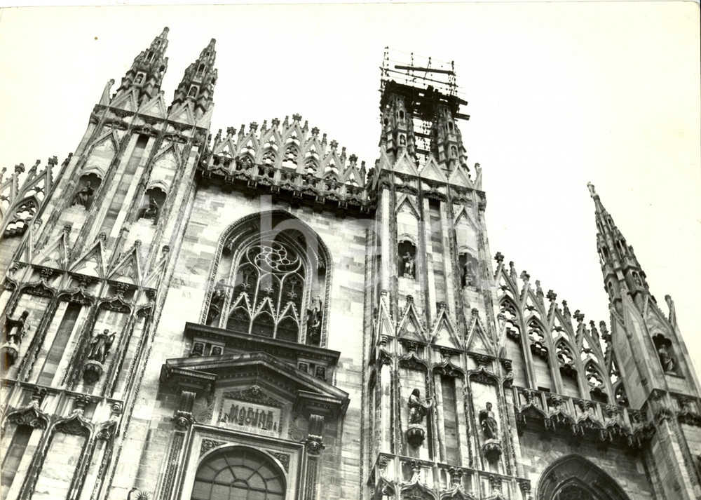 Fotografia d epoca originale 1950 ca MILANO Restauri alle guglie del DUOMO Fotografia 30 x 24 cm 1