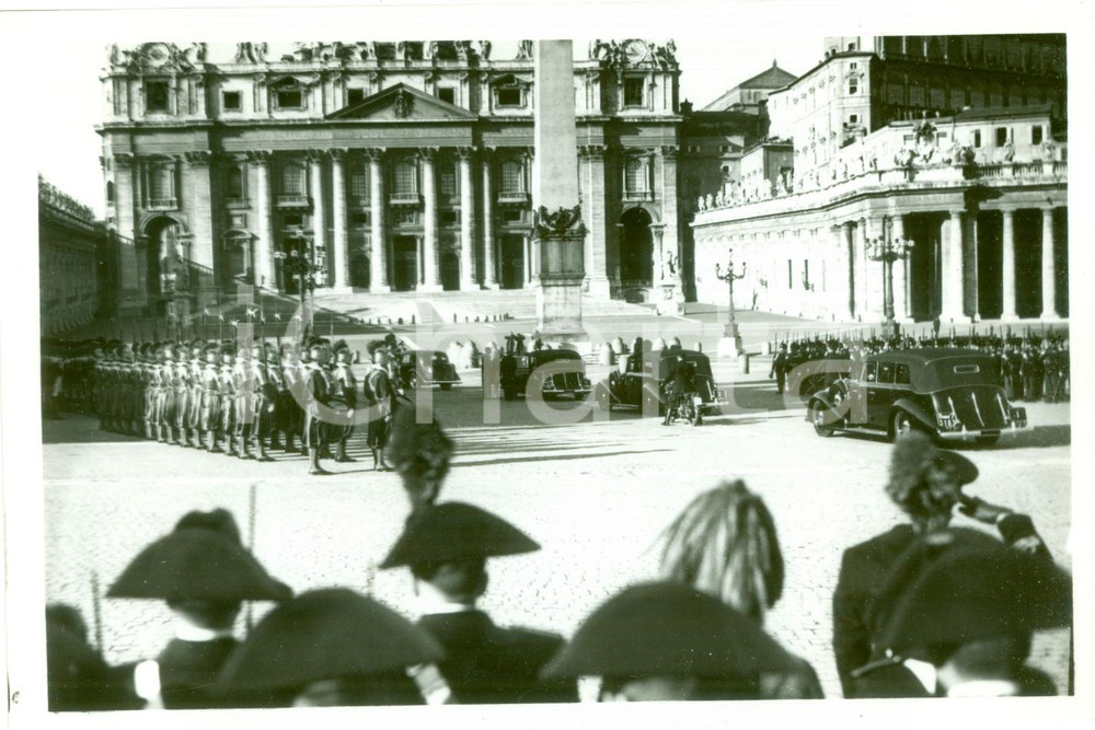 Fotografia d epoca originale 1929 CITTA  DEL VATICANO Arrivo del Corteo dei REALI D ITALIA in visita Foto 1
