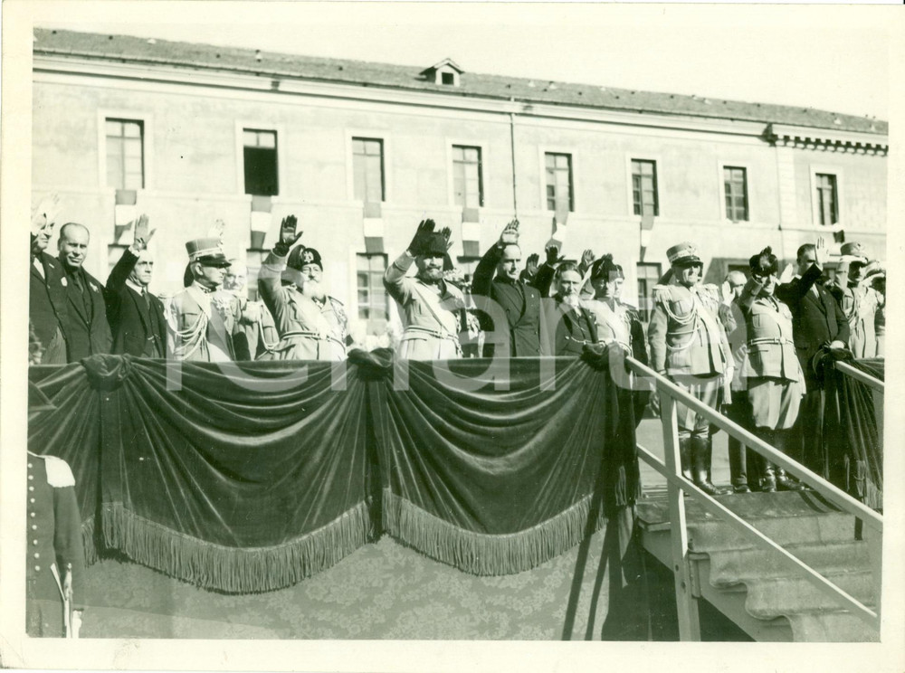 Fotografia d epoca originale 1932 ROMA Achille STARACE Attilio TERUZZI IV Legione Universitaria MUSSOLINI 1