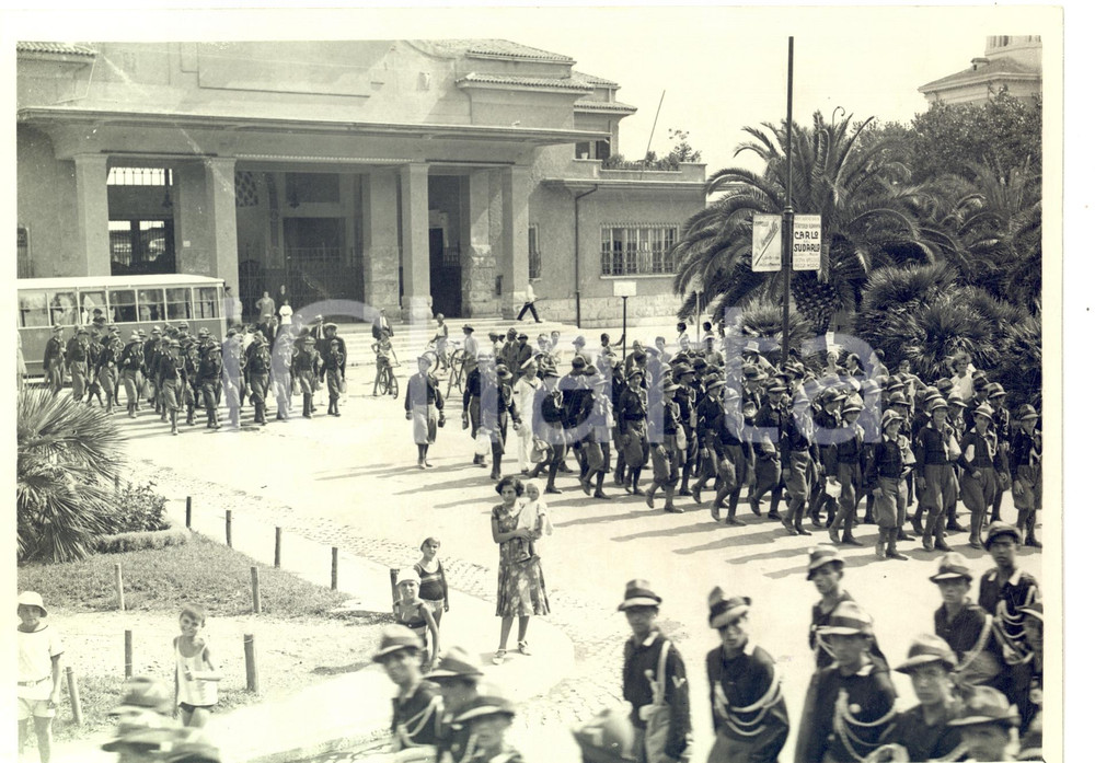 Fotografia d epoca originale 1932 ROMA Sfilata di avanguardisti che si reca a un raduno Fotografia 1