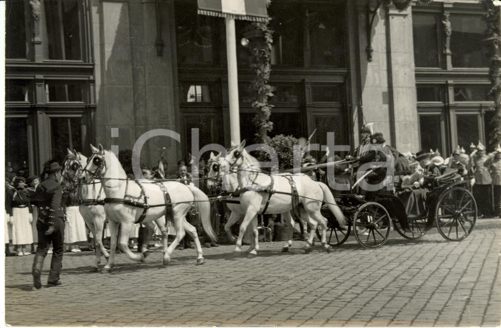 Fotografia d epoca originale 1937 BUDAPEST HU Carrozza Reale Sovrani d ITALIA attraversa cittÃ  Fotografia 1