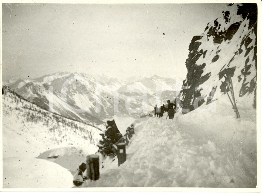 Fotografia d epoca originale 1934 PASSO DEL FOSCAGNO SO Campo Invernale II Legione Universitaria Foto 1