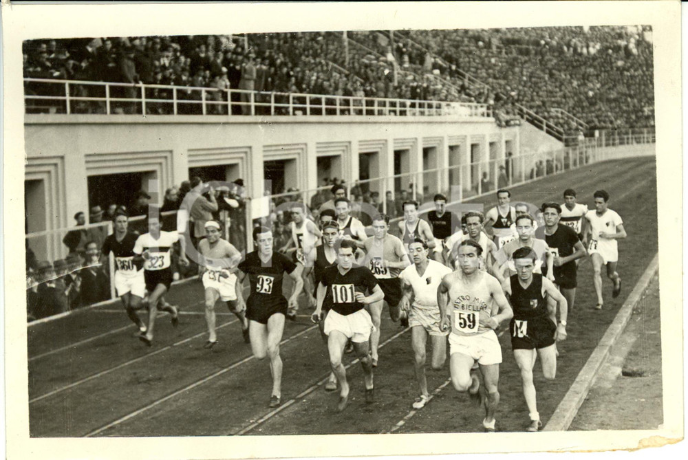 Fotografia d epoca originale 1934 NAPOLI Giochi Partenopei Partenza finale 1100 metri  Pietro MICCA BIELLA 1