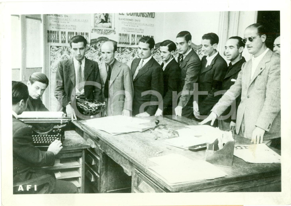 Fotografia d epoca originale 1941 BARCELLONA WW2 Volontari Corpo Spedizione Spagnolo RUSIA es culpable! Foto 1