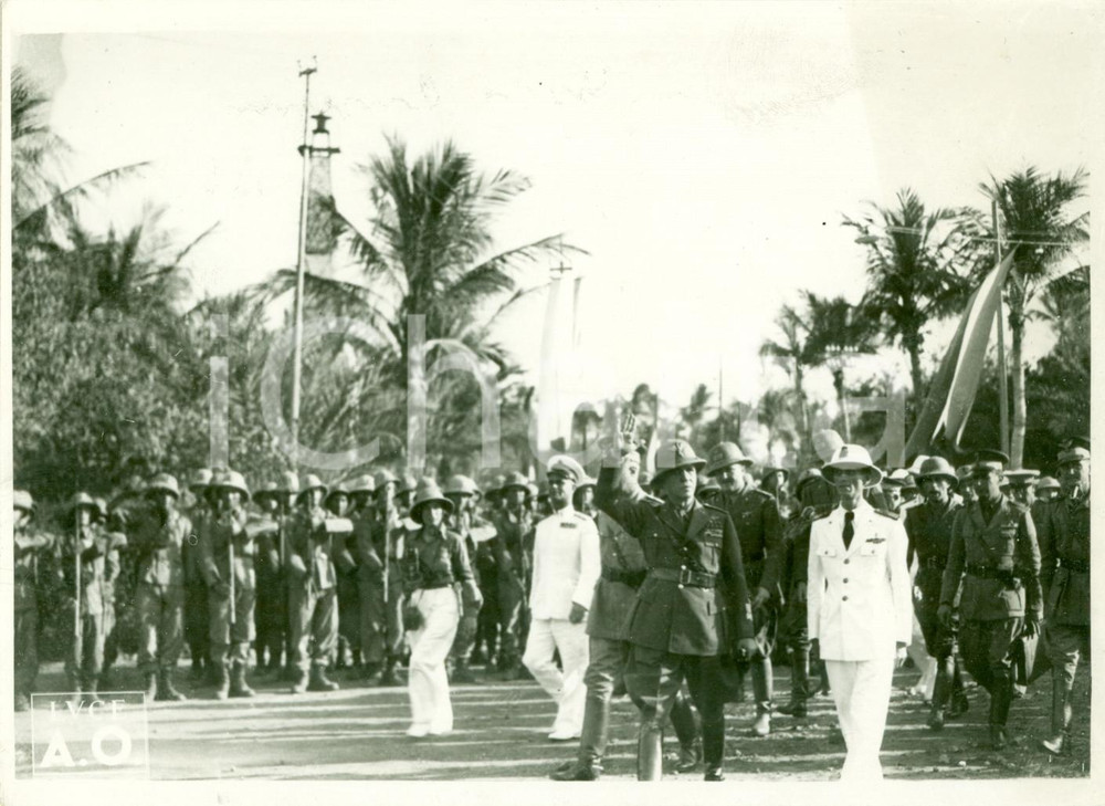 Fotografia d epoca originale 1935 ASMARA ERITREA Arrivo maresciallo Pietro BADOGLIO nuovo vicerÃ© FOTO 1