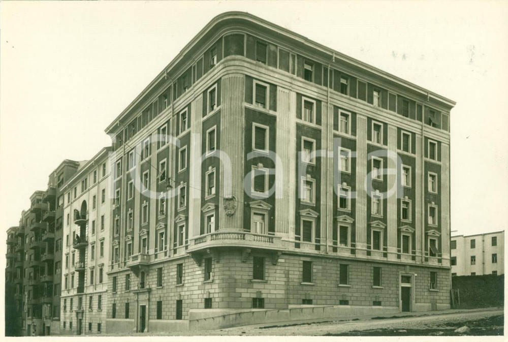 Fotografia d epoca originale 1930 TRIESTE Nuovo palazzo case minime VIA SANTA GIUSTINA via V. LOCCHI Foto 1
