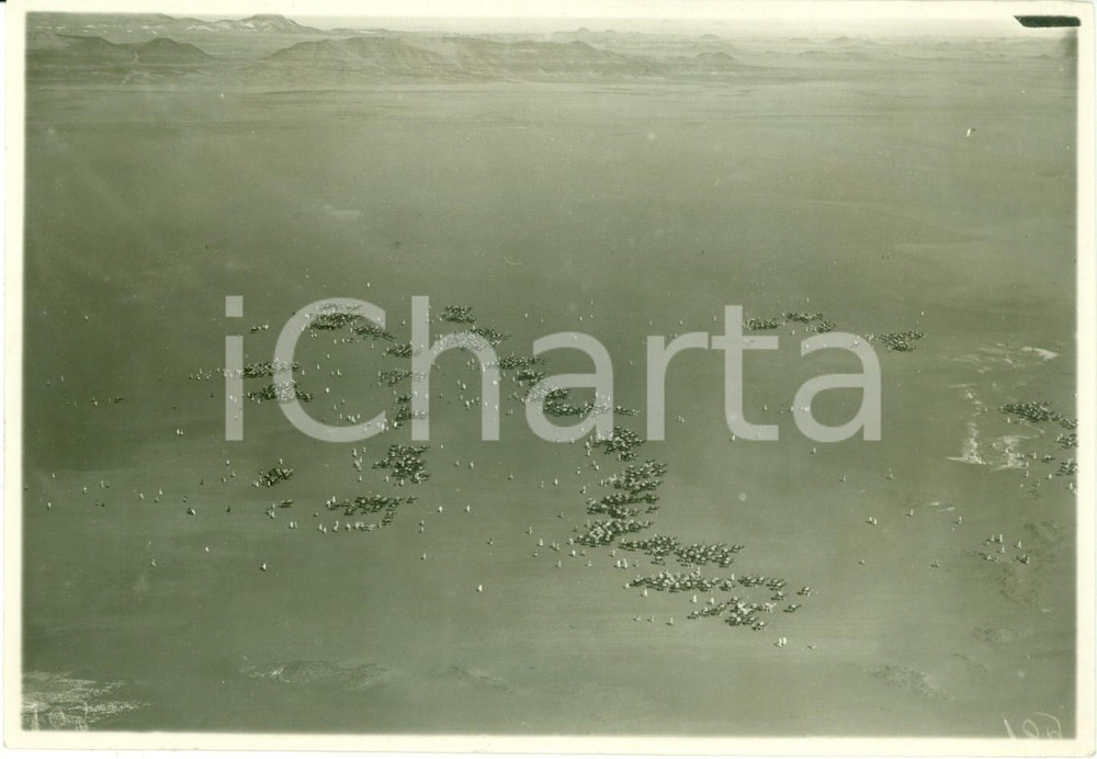 Fotografia d epoca originale 1931 CUFRA LIBIA Carovana rifornimenti in marcia ad EL HAMARI Fotografia aerea 1